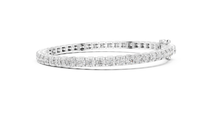 30 Pointer Round Diamond Tennis Bracelet in 14K Yellow Gold
