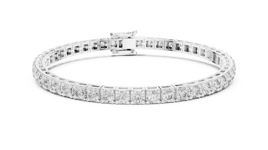 11 Pointer Round Cut Diamond Tennis Bracelet in White Gold | Elegant Luxury Bracelet