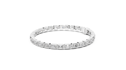30 Pointer Emerald Cut Diamond Tennis Bracelet in Rose Gold | Luxury Bracelet