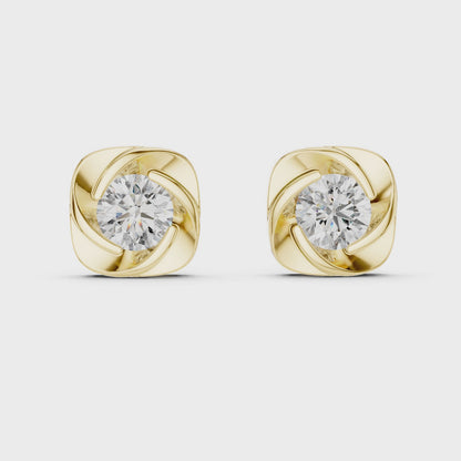 Elegant Round Cut Diamonds Solitaire Earrings Set In Sculptural Gold