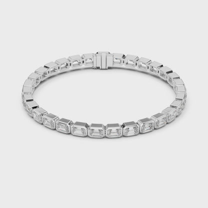 Emerald-Cut Diamond Tennis Bracelet – Platinum & White Gold Luxury